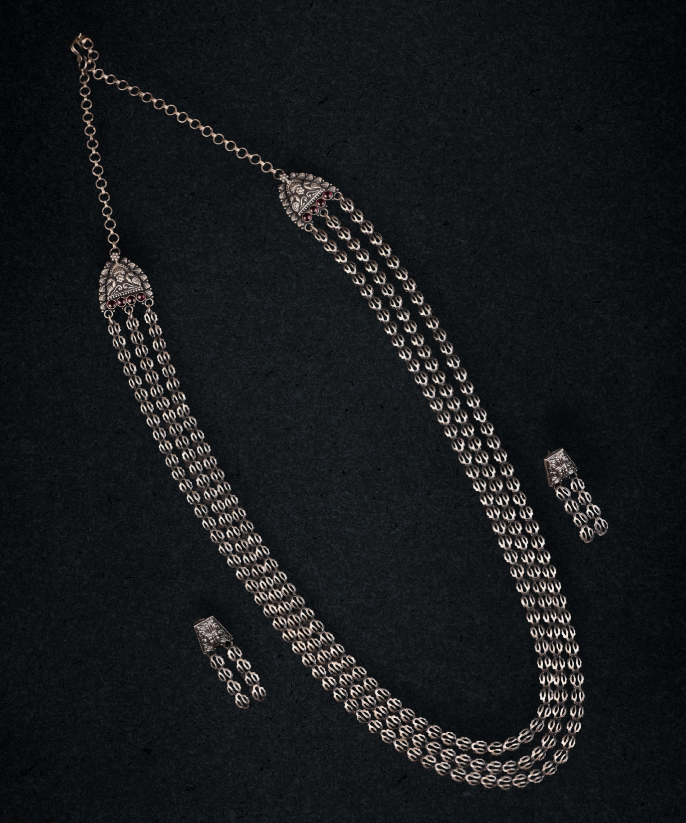 Chapla Haar Three Lined Oxidised Set