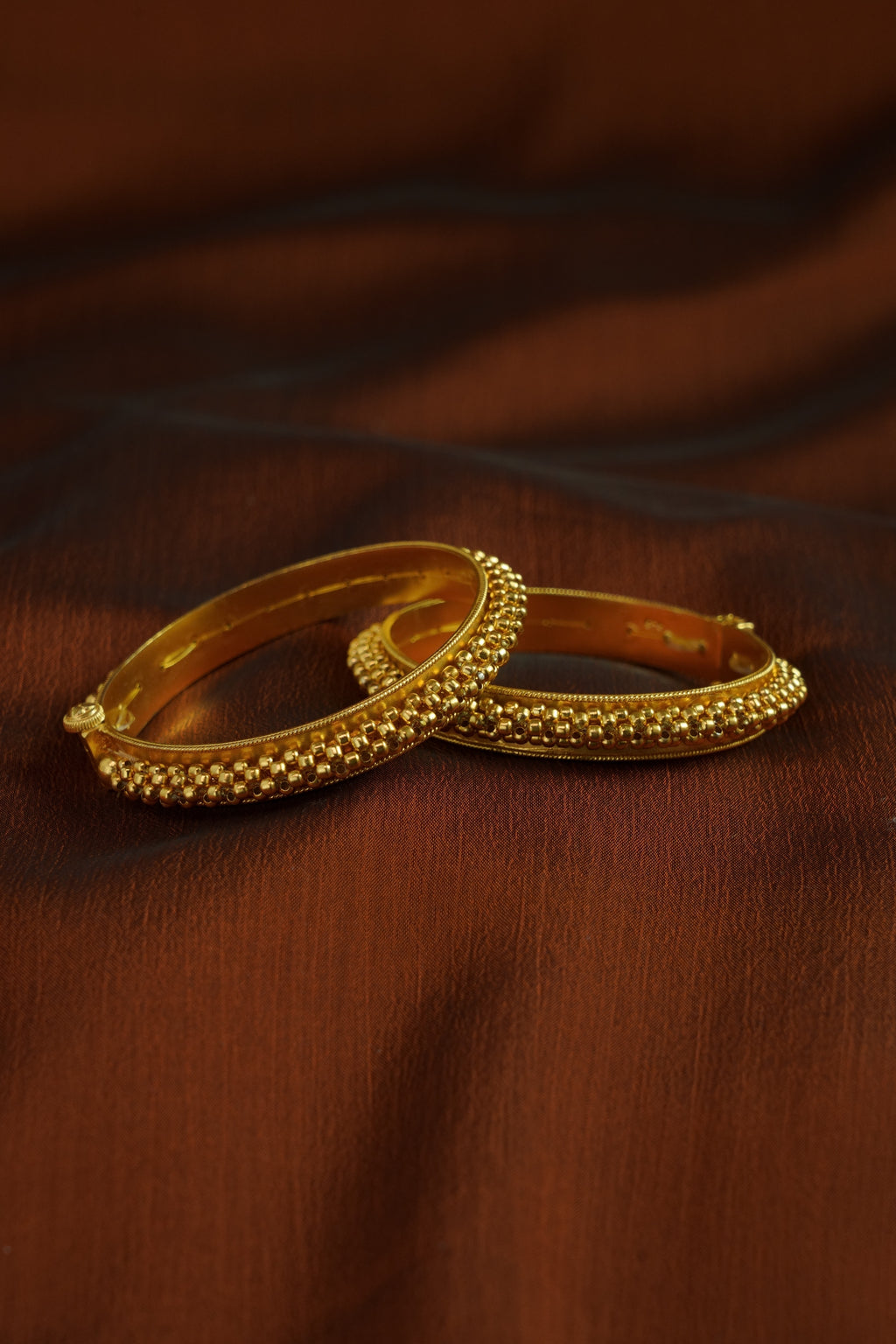 Thushi Gold Plated Bangle