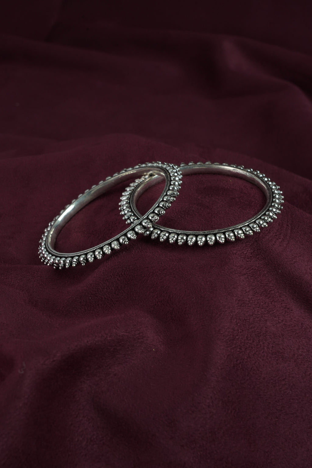 Vintage Drop Oxidished Bangle