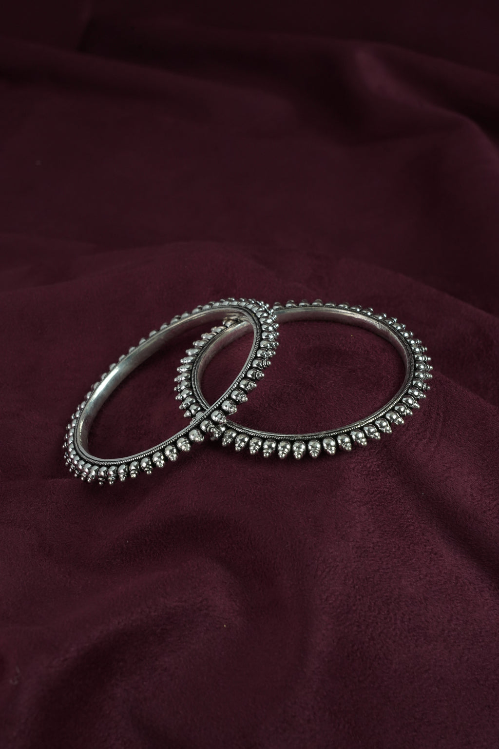 Vintage Drop Oxidished Bangle
