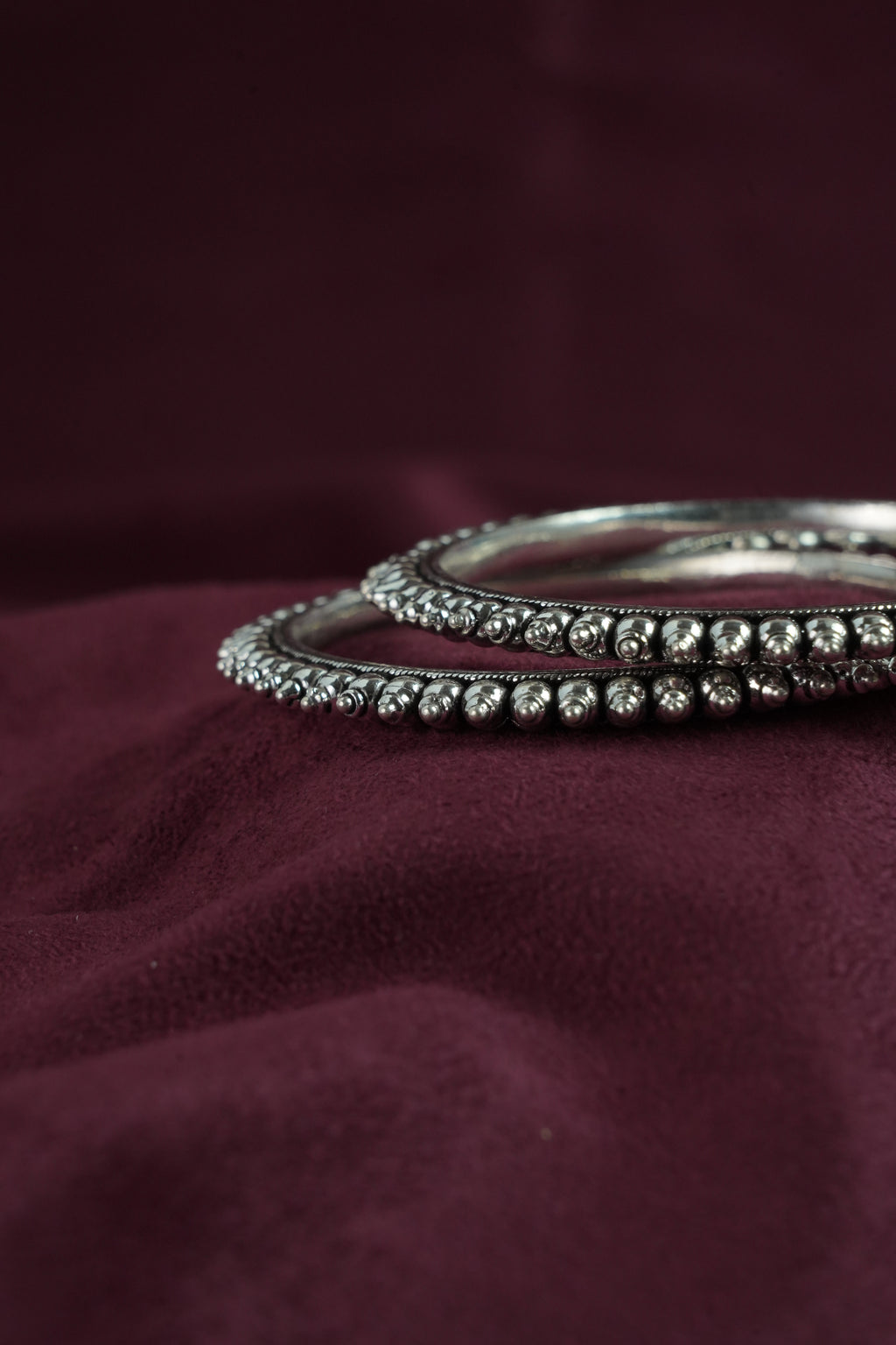 Vintage Drop Oxidished Bangle
