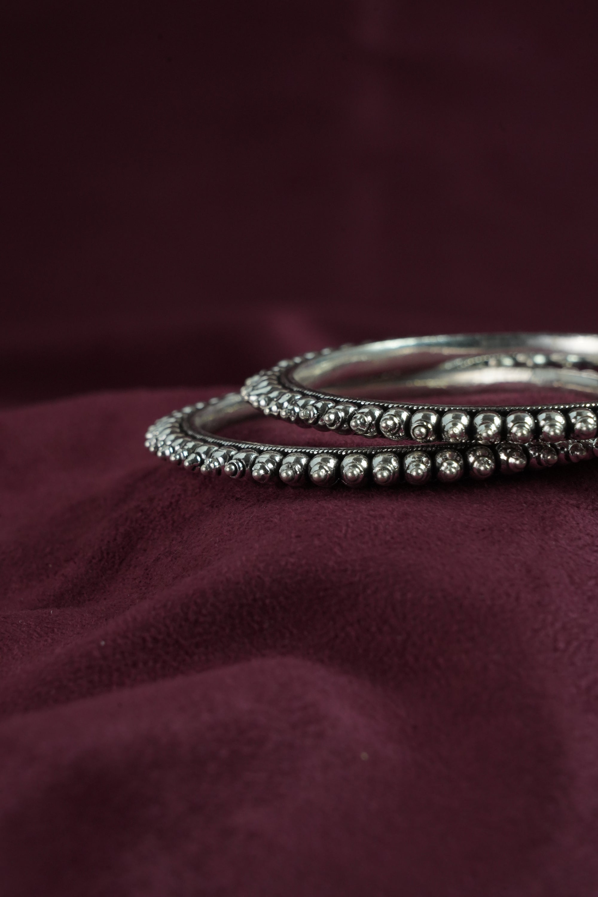 Vintage Drop Oxidished Bangle