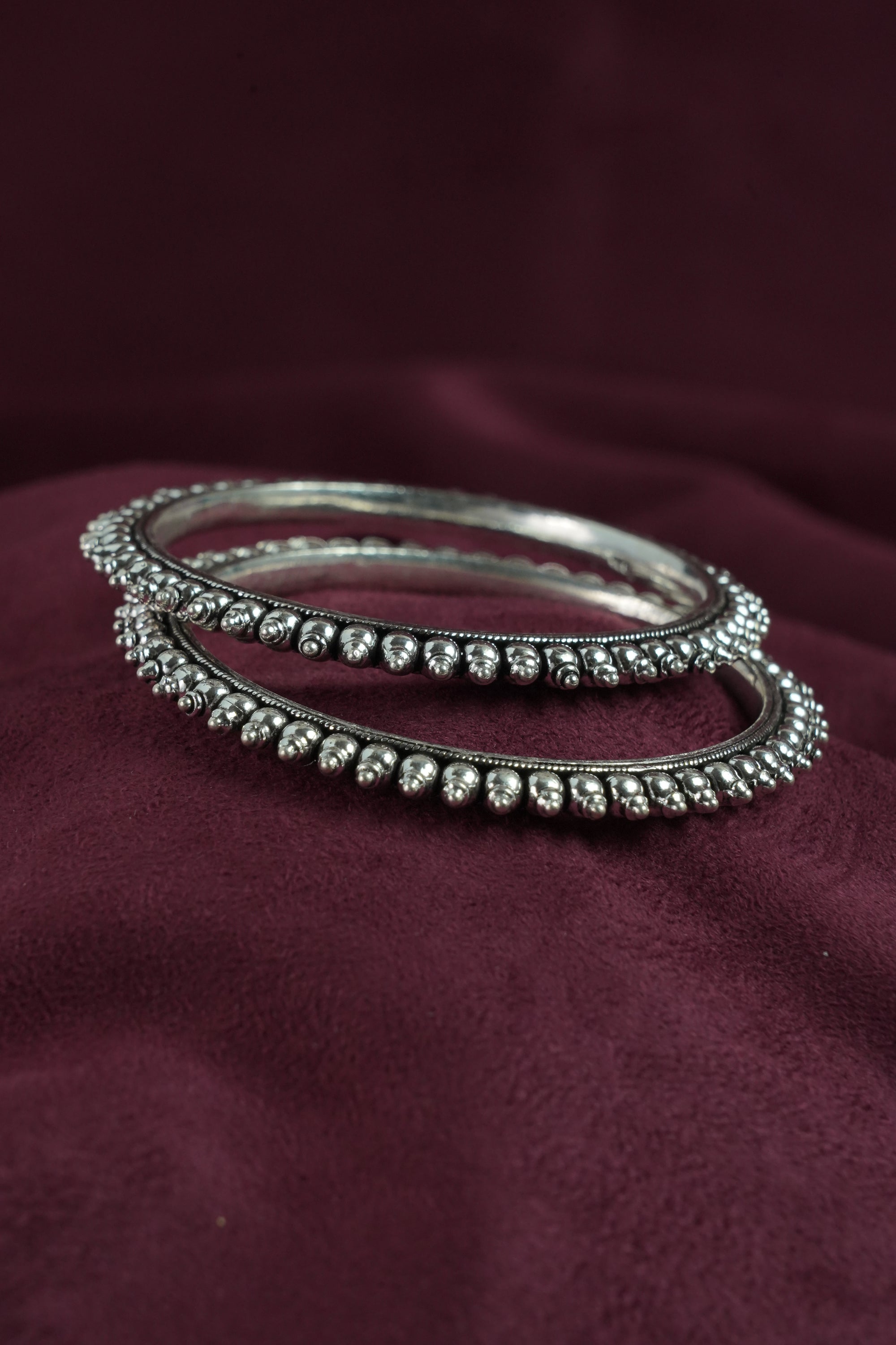 Vintage Drop Oxidished Bangle