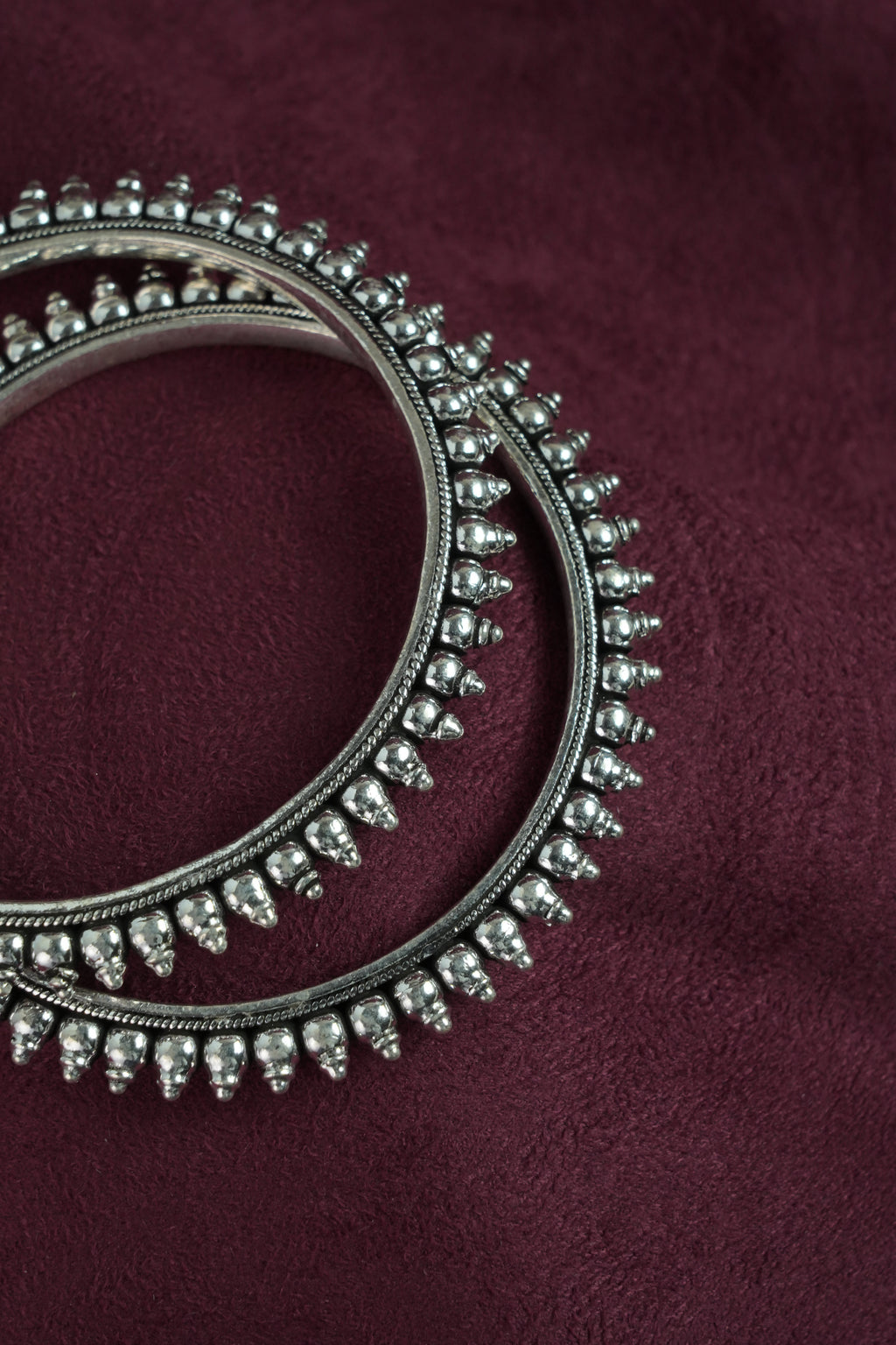 Vintage Drop Oxidished Bangle