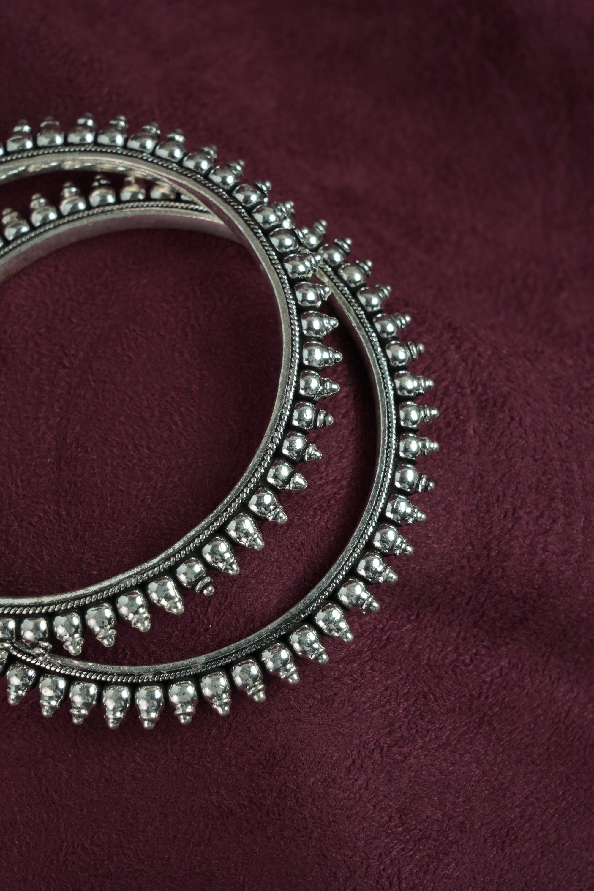 Vintage Drop Oxidished Bangle